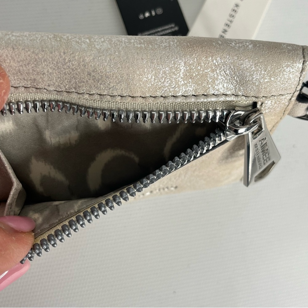 NWT Aimee Kestenberg Leather Stone Silver Ashley Pouch - Picture 8 of 10